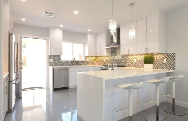 Bright Spacious Family House Near Universal Studios - Foto 1