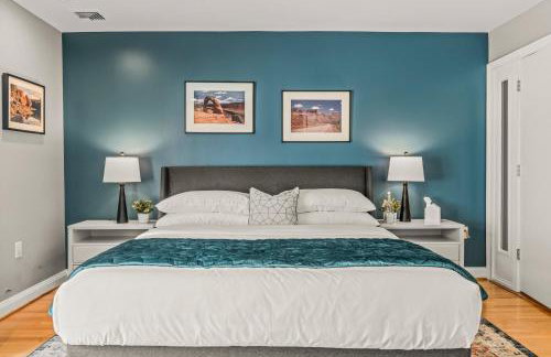 5 bdrm - Heated Indoor Pool - Roof Top Deck - Foto 9