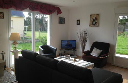 Denneville Coastal Escape with garden - Foto 9