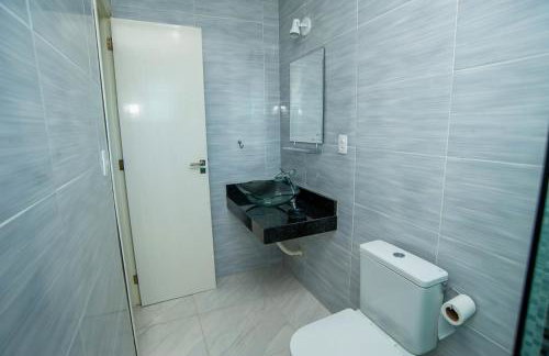 Casa com Piscina, Quadra de Areia e Churrasqueira - Foto 20