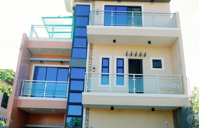 Rb's Three Storey House - Foto 1