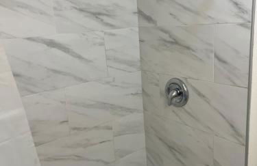 Modern and charming 1 bed first floor apartment - Photo 6