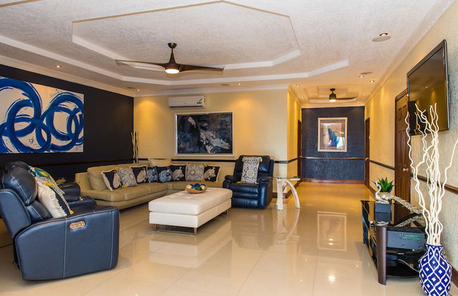 Kingston Luxury Family Retreat - Foto 1