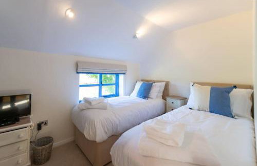 Peaceful Riverside Five Bed Cottage in Somerset - Foto 3