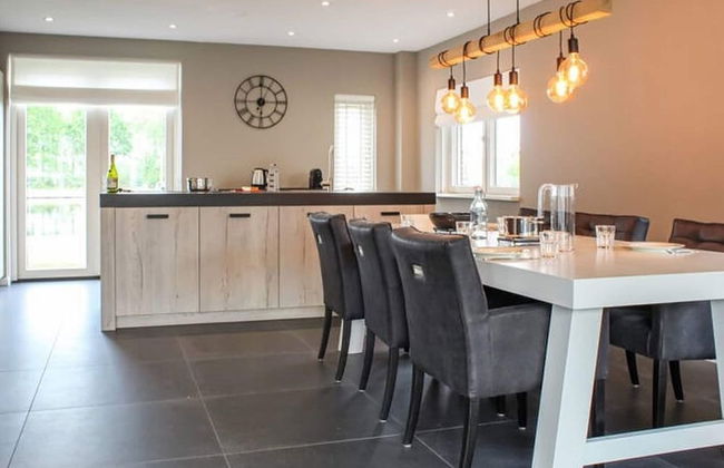 Atmospheric Villa With Nice Garden, in a Holiday Park at the Water in Friesland - Foto 37