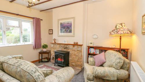 Rose Cottage - Photo 4