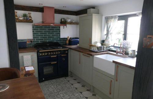 Old Cottage in Stratford upon Avon - Photo 17