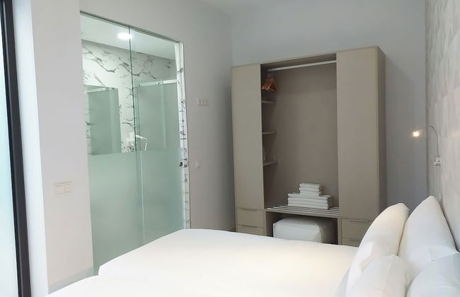 Feelathome Rivero Apartments - Photo 19