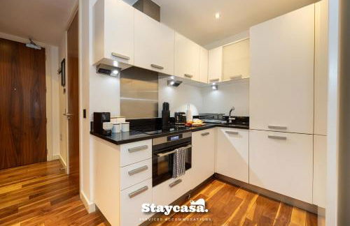 Sunset Haven Studio with Balcony and Free Parking - Foto 6