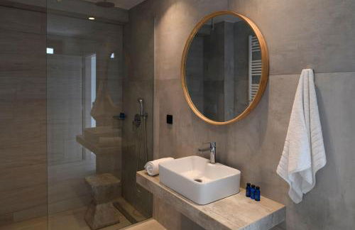 Rozites Luxury Beachfront Villa, By Hellocrete - Foto 30