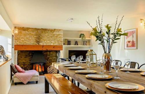 Wisteria View with hottub & cabin sleeps 20 - Foto 45