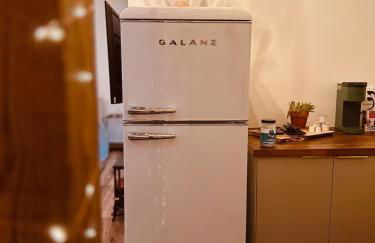 Honeymoon Hollow - Foto 18