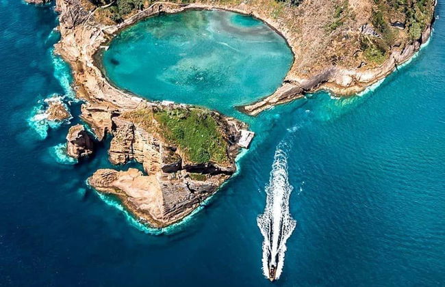 Vila Franca Islet Tour - Photo 3