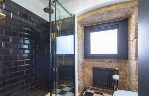 La Suite Años 20 Bañera, chimenea de leña y terraza - Foto 17