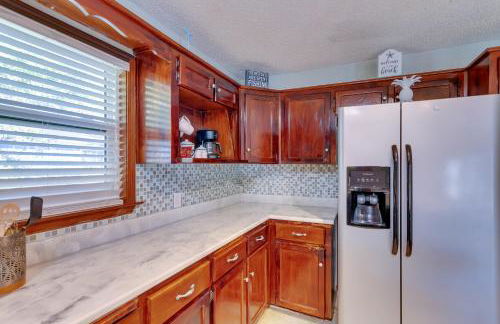Serene Pensacola Vacation Rental with Gas Grill - Foto 13
