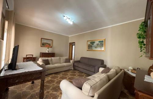 5 Minutes' Walk from the Beach, with Two Bedrooms - Foto 6