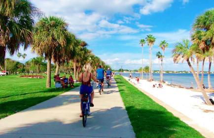 Comfy and quiet Steps to fun events downtown - Foto 34