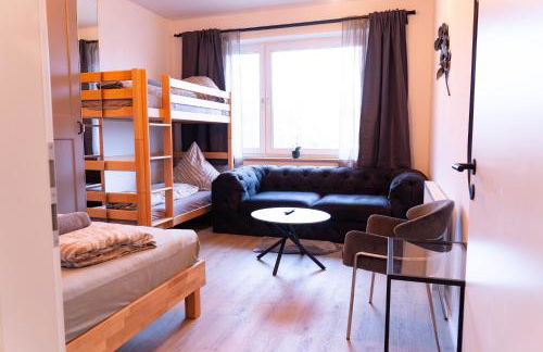 New central 2-3 room apartments with parking near train station & casino - Foto 20