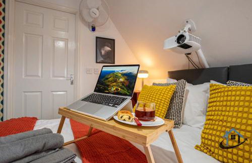 Garfield House, 3 bed house, sleeps 7, Nr Rushden Lakes, allocated parking, corporates welcome - Foto 34