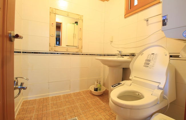 Muju Naos Pension - Photo 30