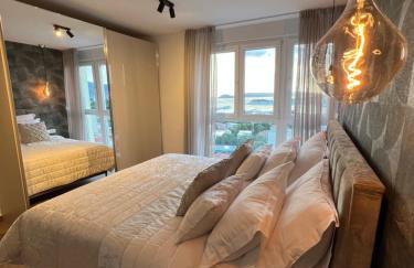 Apartment Touch The Sky Split - Photo 26