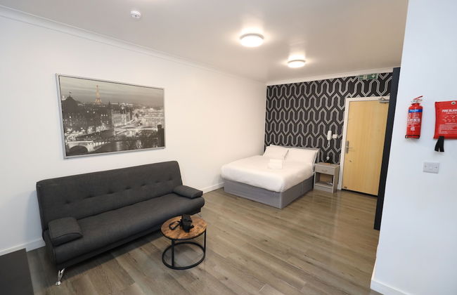 VR Apartments - Photo 23