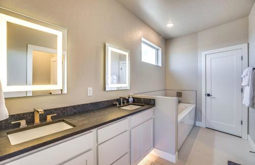 Luxe Living: Grand Junction Home w/ Hot Tub, Views - Foto 13