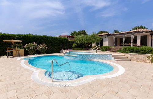 Villa Filton with private pool, sauna, pool and jacuzzi - Foto 11