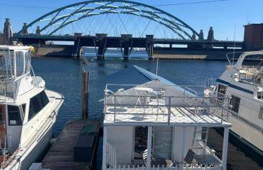 Houseboat in Providence! - Foto 42
