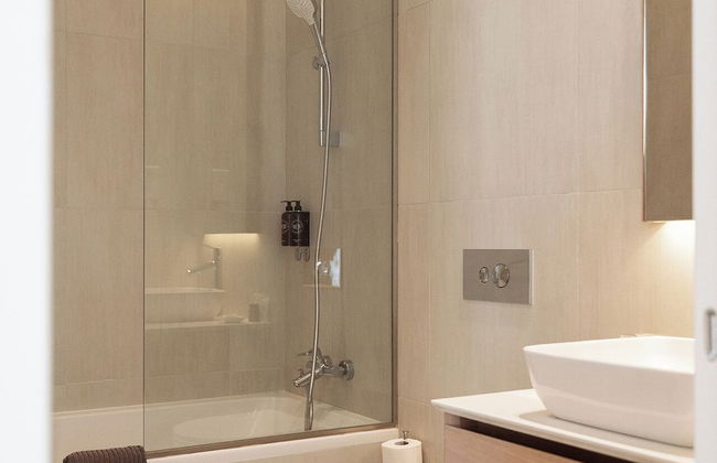 Central Park Residence - Photo 50