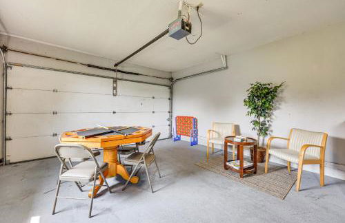 BBQ Ready Hawthorne Home with Screened-In Patio - Foto 31