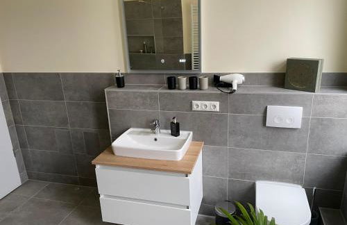 ElisaBett Erfurt - Apartment Elisa - 4 Schlafzimmer und 2 Bäder, bis 6 Personen - Photo 24