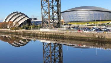 ArcView - SEC Hydro Two Bed Flat With Free parking and Great View - Foto 3