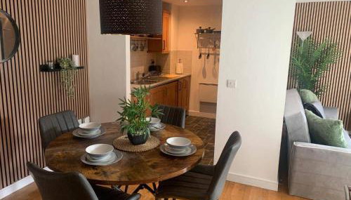 2 Bed Flat - Sleeps 6 - Parking - Wifi - Foto 5