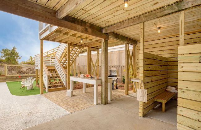 Ocean's Eye by Avantstay Beach Front Home w/ Roof Top, Pool & Putting Green! - Foto 43