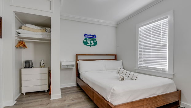 Coconut Palm by Brightwild Island Home w Pool - Foto 4, Habitación