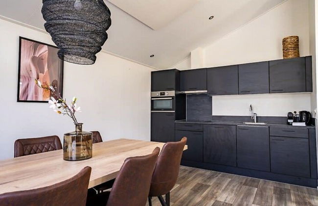 3 bedroom House in Arnhem with swimming pool and garden - Photo 3