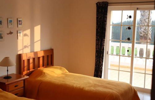 Stunning Villa with Pool & View near beach - Foto 22