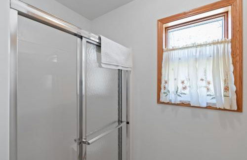 Blue Skies and Cherry Pies by Simple Life Rentals - Foto 20