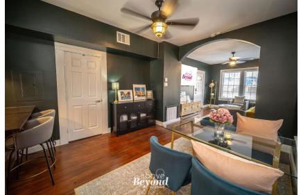 The Royal Treatment - Photo 16