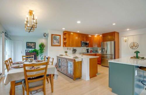 Modern Creekside Home 9 Mi to Downtown Denver - Foto 2