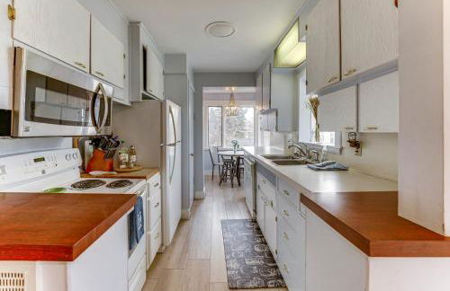 Quiet Manistee Home with Patio Less Than 1 Mi to Beaches! - Foto 9