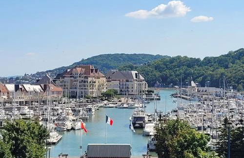 Duplex 2 pièces Port Cabourg - 2 à 4 personnes - Terrasse - Vue Port - Proche Plage - Foto 18