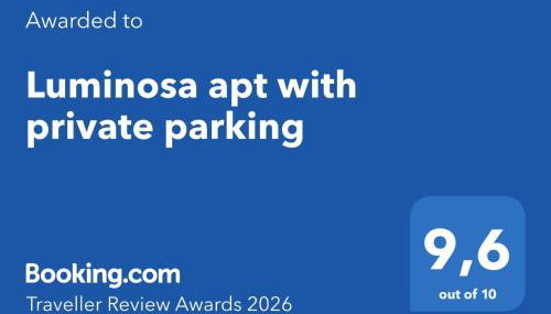 Luminosa apt with private parking - Foto 3