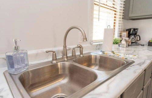 Downtown Retreat, Hot Tub, Firepit, Grill - Foto 61