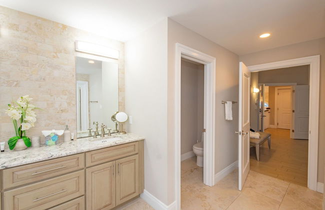 Spacious 6BR Beach Home With Elevator Decks - Ideal for Family Holidays Winter Escapes - Foto 50