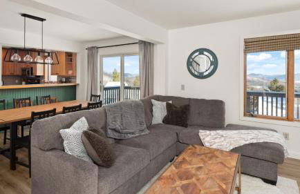 Clyde's Cabin 4 Bedroom Home - Foto 26