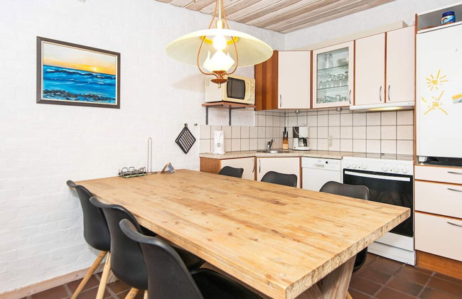 6 Person Holiday Home in Henne - Foto 17