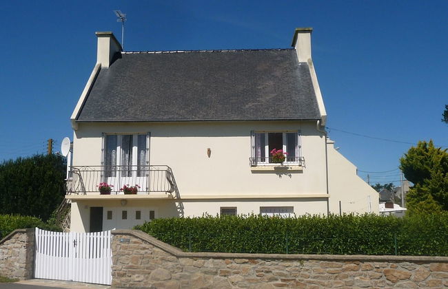 House in Treompan Near Sandy Beach - Photo 20
