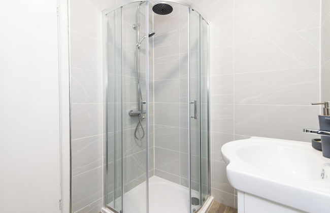 Michaelmas 2-bedroom Apartment in Coventry - Foto 10